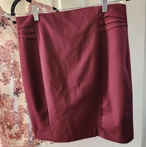 Express knee-length skirt, women's size 10, burgundy.